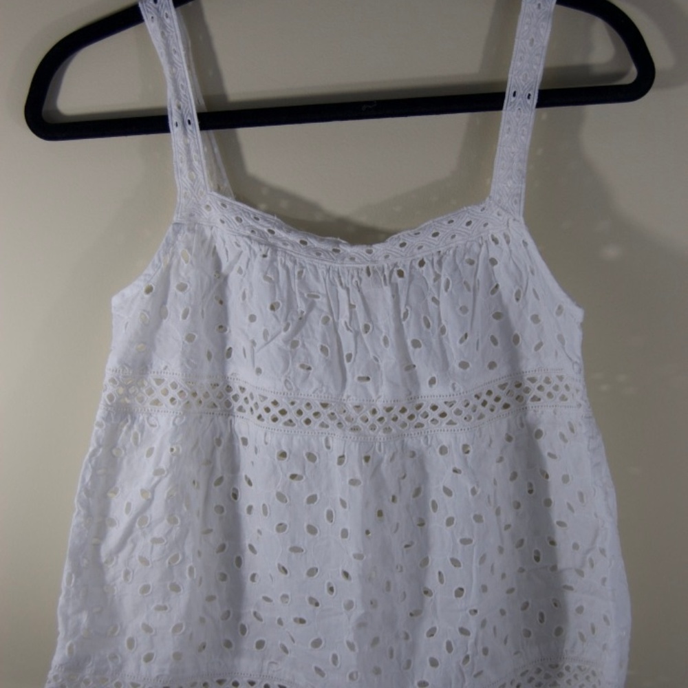 GREAT CONDITION White Eyelet Top